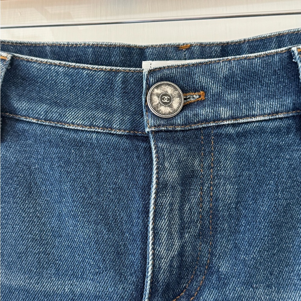 CHANEL Blue Straight Leg Jeans with Braided Detail 2019 Collection size 42 - Picture 5 of 17